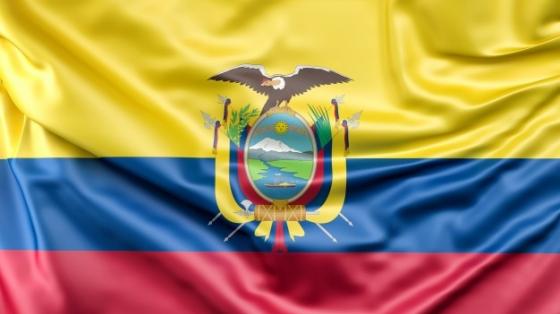 Bandera de Ecuador arrugada