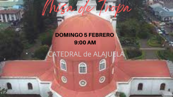 Foto de la cúpula roja de la catedral de Alajuela con una vista aérea
