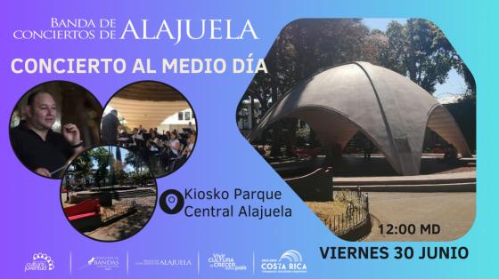 Fotos del Quiosco del parque central de Alajuela y músicos