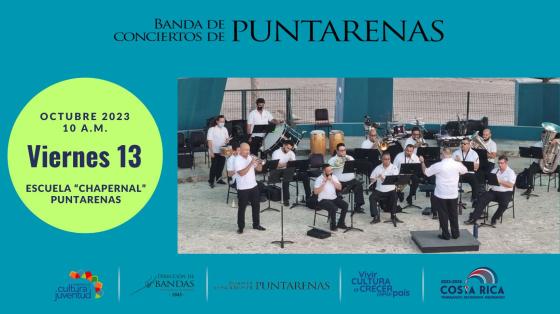 foto de la Banda de Puntarenas en la concha acústica 