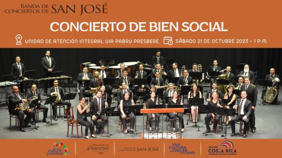Músicos de la Banda de San José en el Teatro Melico Salazar