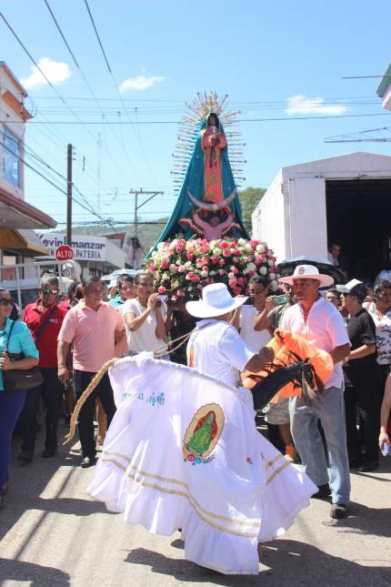 Procesión de la Virgen de Guadalupe. Foto: Diego Fajardo