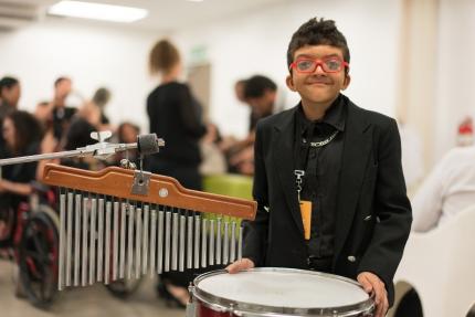 Fotografía: Orquesta Por la Vida – Programas Especiales Sinem, Costa Rica Fotografía: Orquesta Por la Vida – Programas Especiales Sinem, Costa Rica