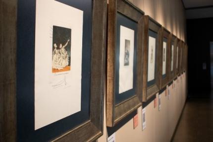 Exposición presenta 80 grabados de los españoles Goya y Dalí  