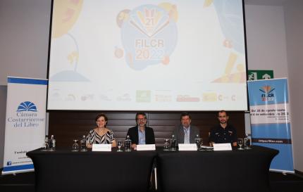 Luego de dos años de realizarse de manera virtual por la coyuntura que vive el país, en este 2022 regresa de manera presencial la Feria Internacional del Libro en Costa Rica (FILCR2022).