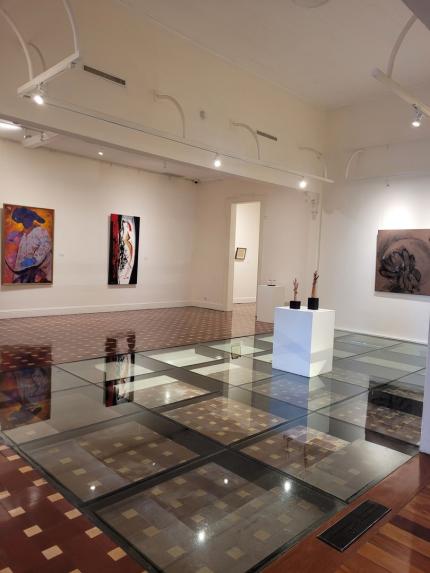 El Museo Dr. Rafael Ángel Calderón Guardia exhibe la muestra “Regresando a las galerías”, con obras de su colección que no han sido expuestas recientemente. El Museo Dr. Rafael Ángel Calderón Guardia exhibe la muestra “Regresando a las galerías”, con obras de su colección que no han sido expuestas recientemente.