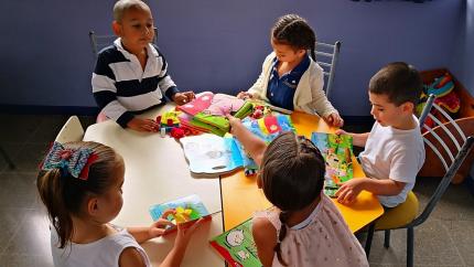 Ministerio de Cultura y Juventud, y sus dependencias, se unen a la fiesta del libro, con actividades como ferias, conversatorios, presentaciones de libros, inauguraciones de espacios de lectura, entre otras iniciativas