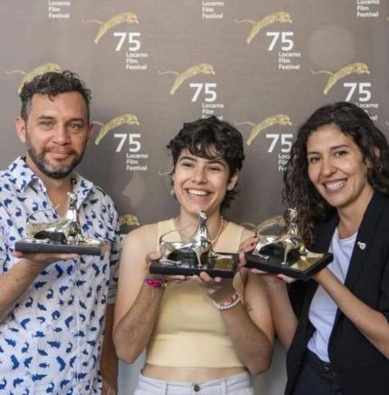 Festival de Cine de Locarno 2022, en Suiza, donde la película ganó “Mejor Dirección”, “Mejor Interpretación Femenina” y “Mejor Interpretación Masculina” Festival de Cine de Locarno 2022, en Suiza, donde la película ganó “Mejor Dirección”, “Mejor Interpretación Femenina” y “Mejor Interpretación Masculina”