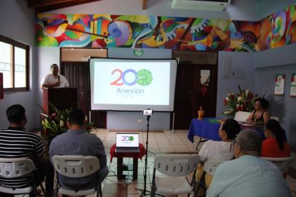 Vera Beatriz Vargas León, viceministra de Cultura, y Carlos Armando Martínez Arias, alcalde de Nicoya, dieron a conocer los detalles del programa conmemorativo del Bicentenario