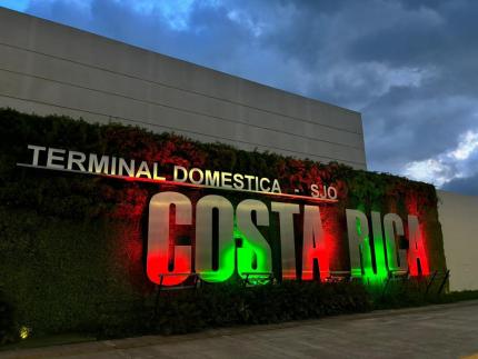 Terminal doméstica del Aeropuerto Juan Santamaría. Foto enviada por AERIS