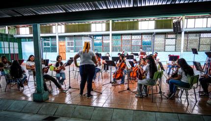 En Costa Rica, el programa Iberorquestas Juveniles se gestiona a través del Sistema Nacional de Educación Musical. 