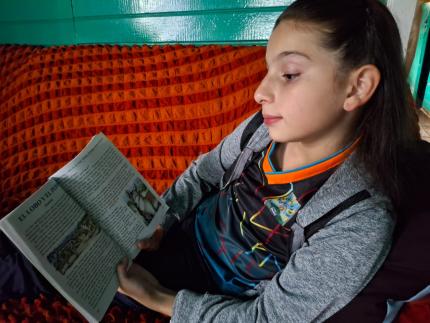 Tercer lugar Sarita Badilla Fernández, de la Escuela Bajo Canet en San Marcos de Tarrazú, nos regaló El Gran Proyecto del jardín de la Escuela Arcoíris. Tercer lugar Sarita Badilla Fernández, de la Escuela Bajo Canet en San Marcos de Tarrazú, nos regaló El Gran Proyecto del jardín de la Escuela Arcoíris.