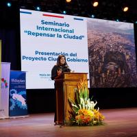 Acto de apertura: Pilar Garrido, ministra de Planificación. Crédito Mideplan