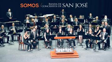 Banda de Conciertos de San José en escenario